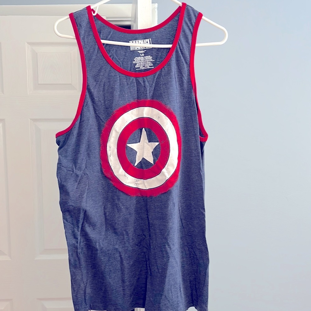Men’s large Captain America tank top